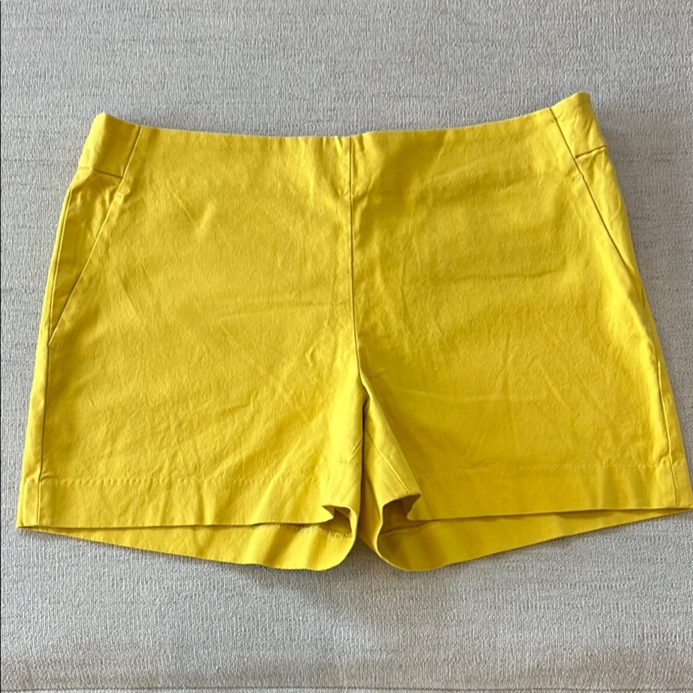 NWT - Banana Republic 4” High Waist Shorts w/ side zipper. Size 10,  Mustard